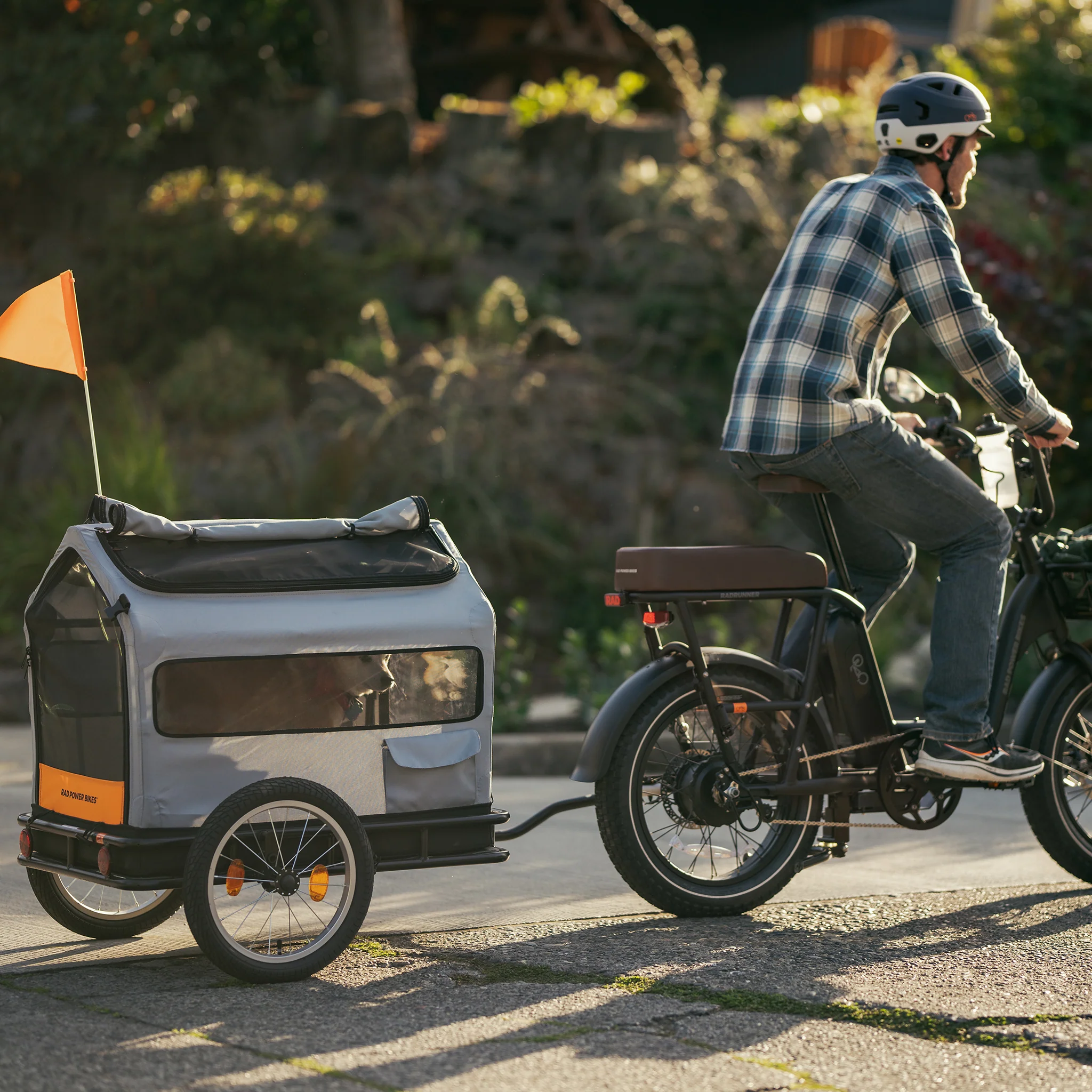 Rad Trailer Pet Insert - Image 8