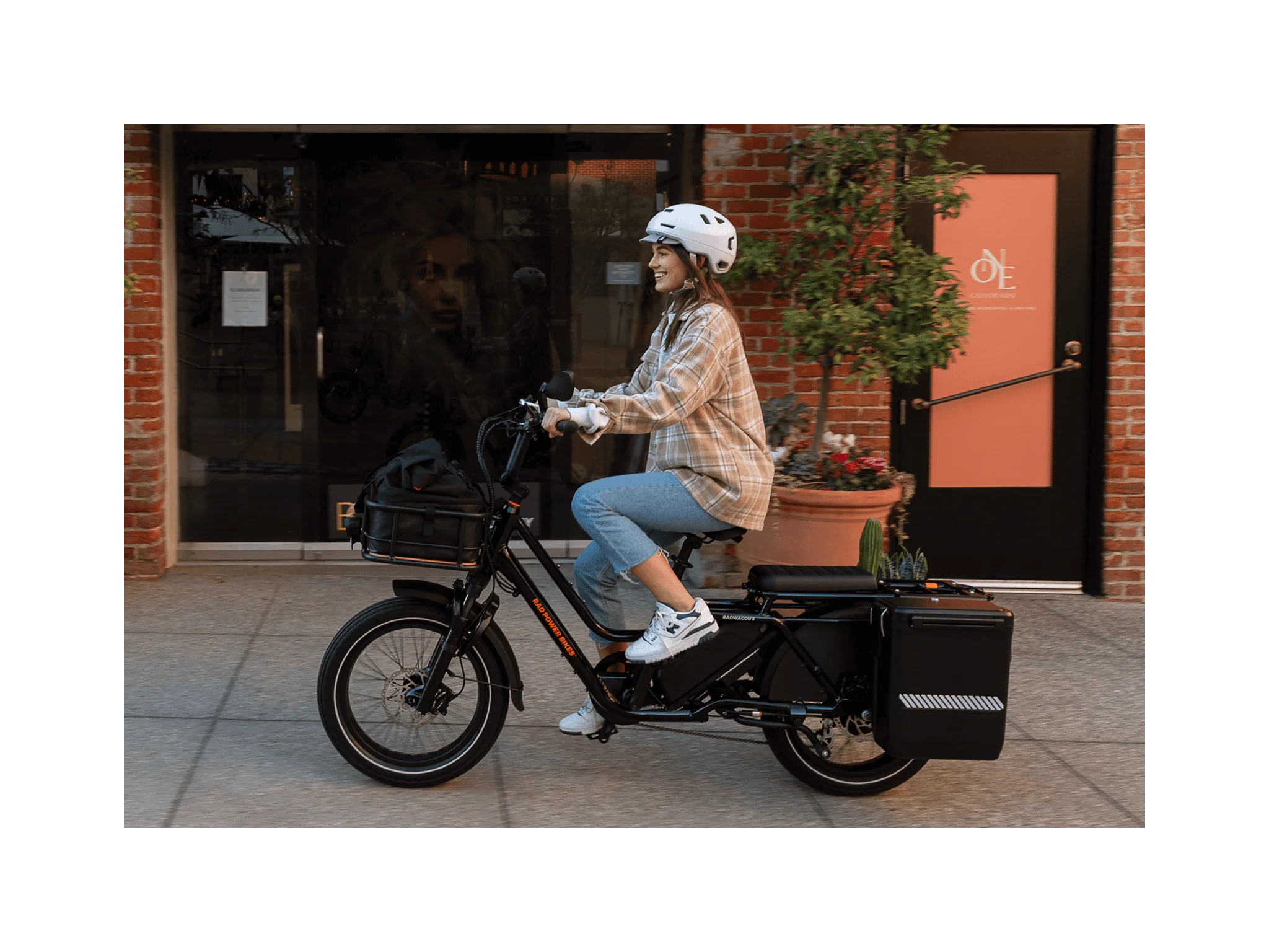 RadWagon™ 5 Electric Cargo Bike - Image 8